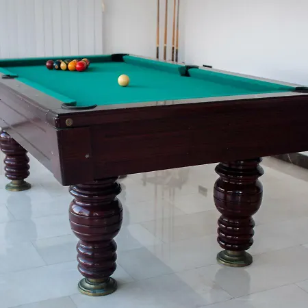 Villa Deluxe *